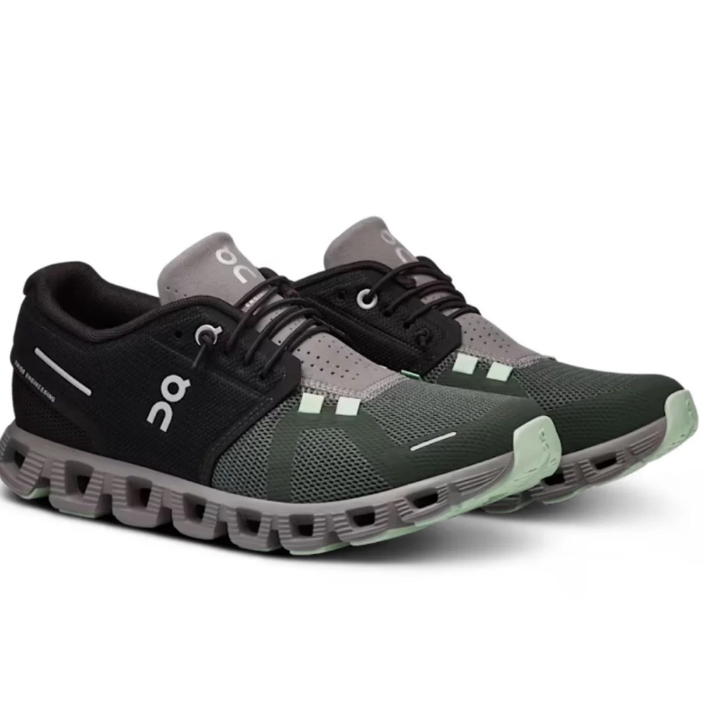On Running Athletic Shoes - Black and Gray